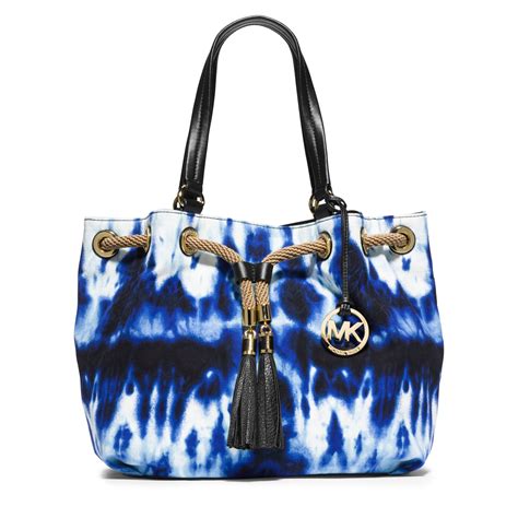 Michael Michael Kors Tie Dye Drawstring Tote Bag (WM5156555)